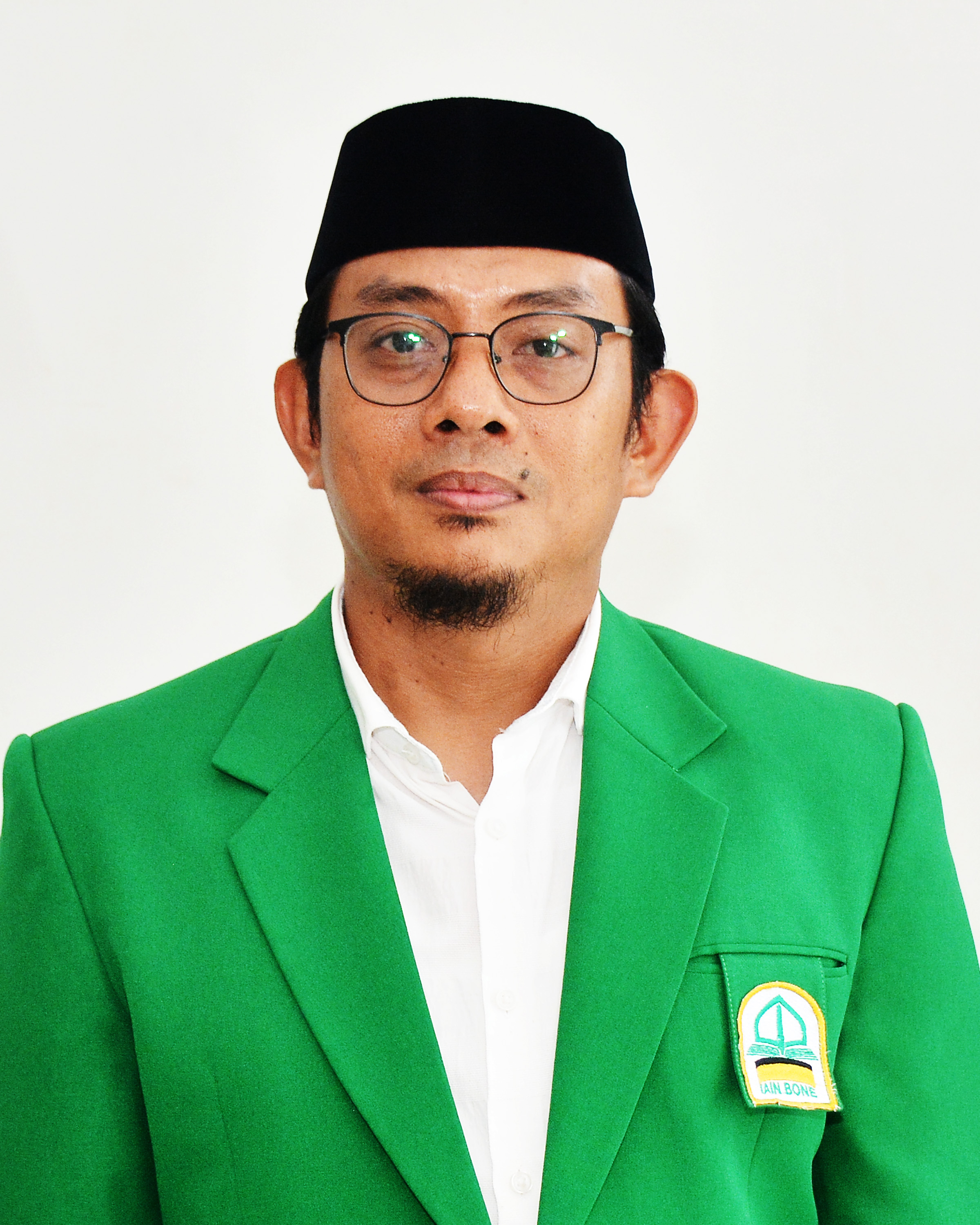 Dr. A. FAJAR AWALUDDIN, M.Pd.I.